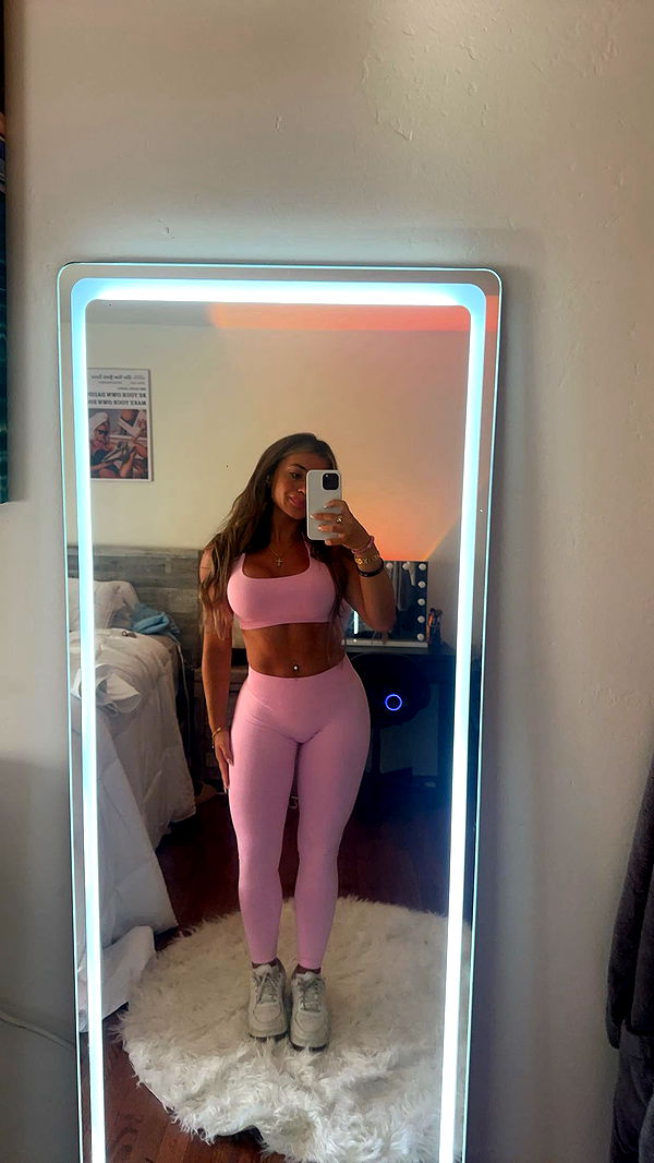 kaylamanouss17 image ~ Altpins