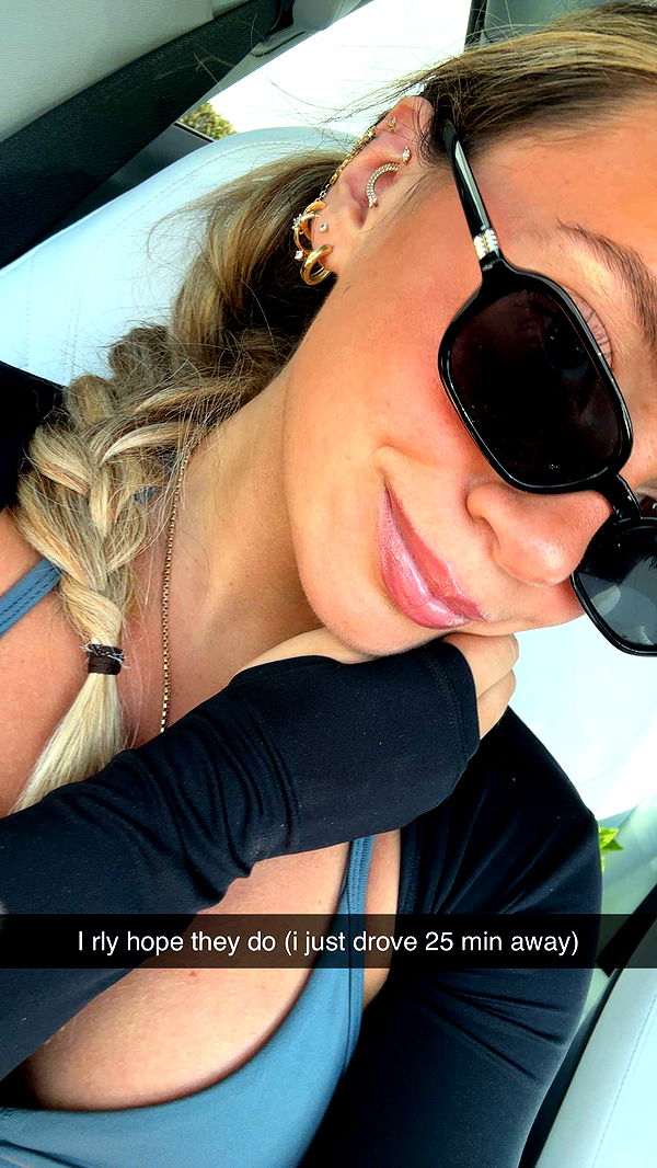 kaylamanouss17 image ~ Altpins