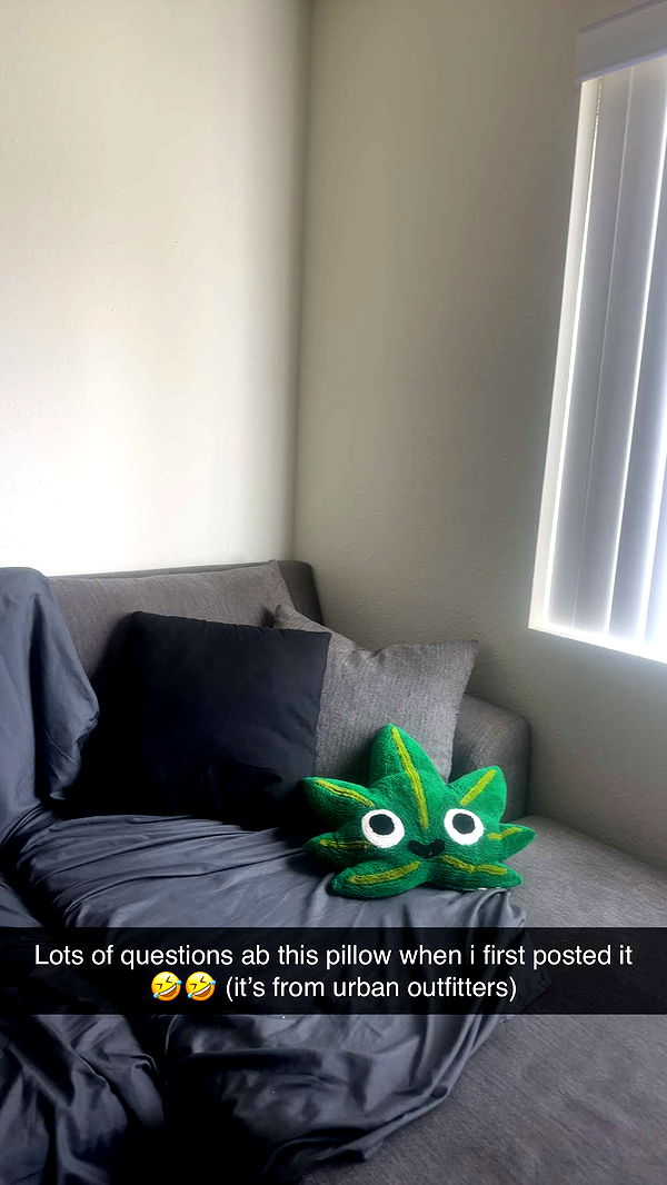 kaylamanouss17 image ~ Altpins