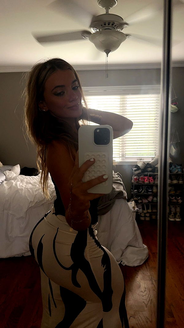 kaylamanouss17 image ~ Altpins