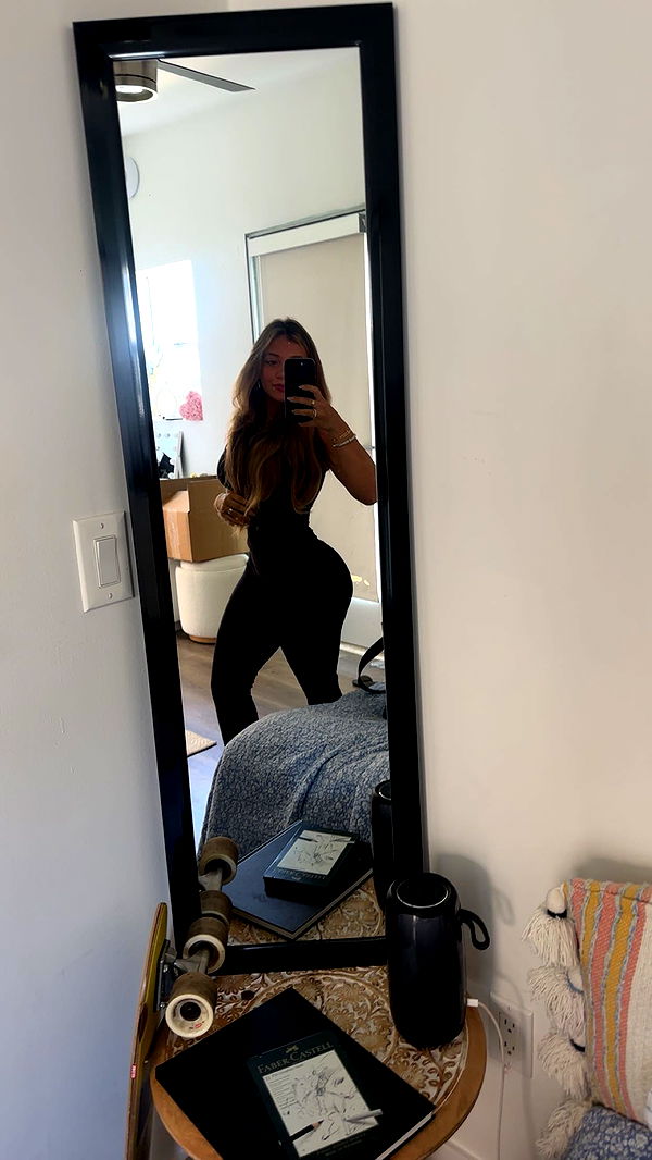 kaylamanouss17 image ~ Altpins