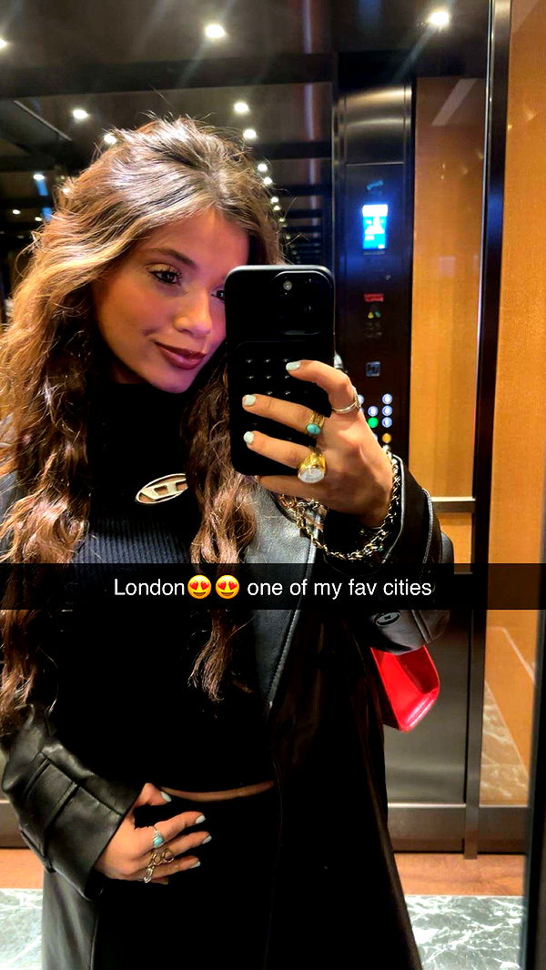 kaylamanouss17 image ~ Altpins