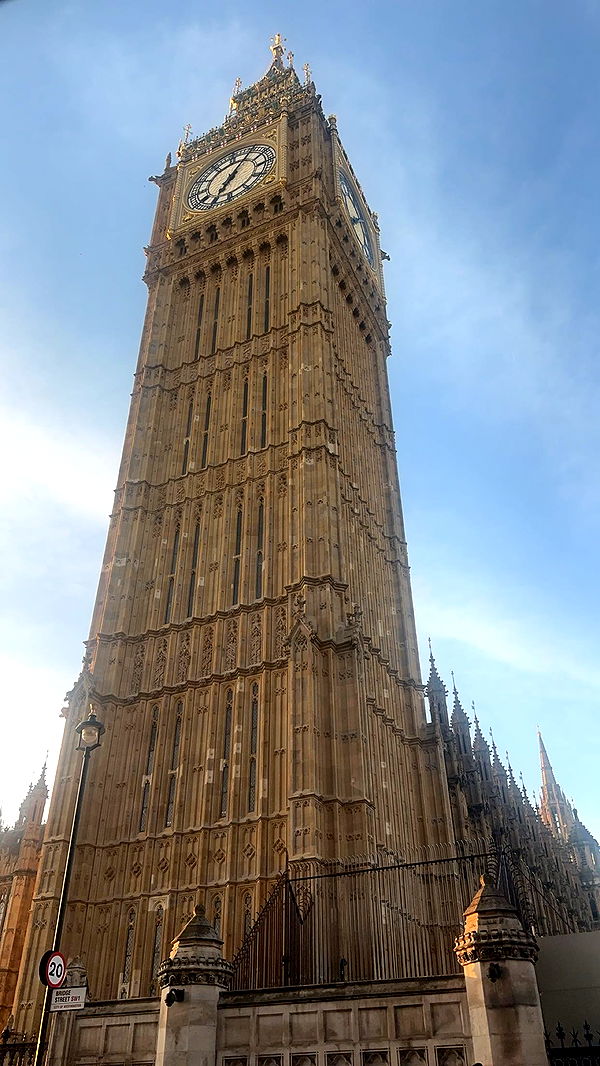 kaylamanouss17 image ~ Altpins