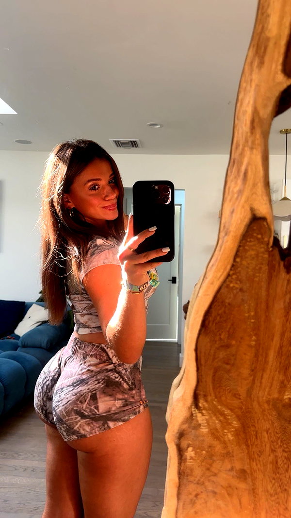 kaylamanouss17 snapchat image archive image