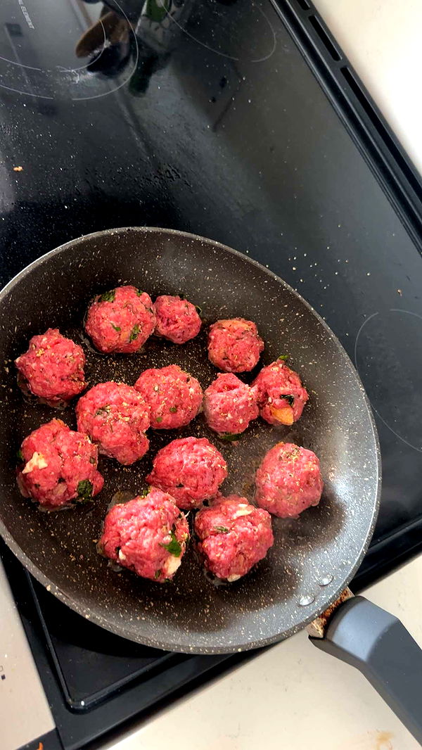 kaylamanouss17 image ~ Altpins