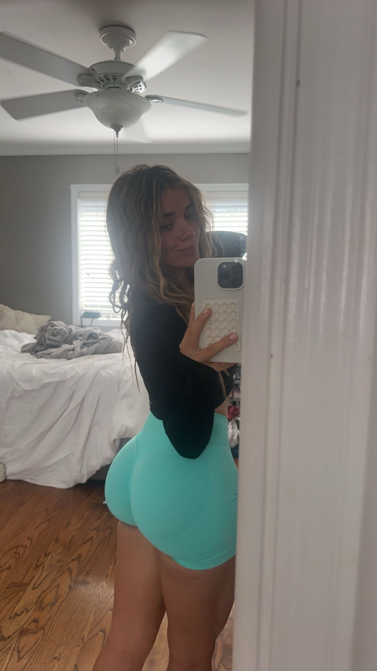 kaylamanouss17 snapchat image archive image