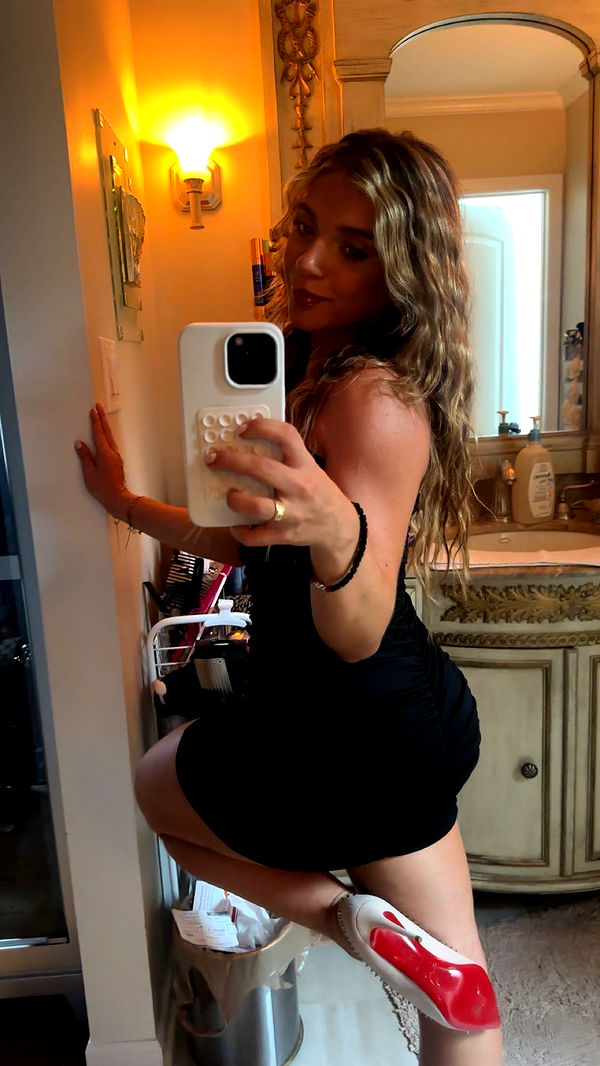 kaylamanouss17 image ~ Altpins