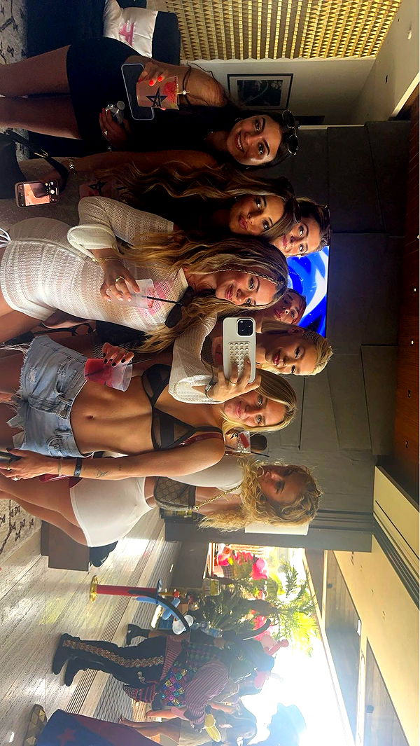 kaylamanouss17 image ~ Altpins