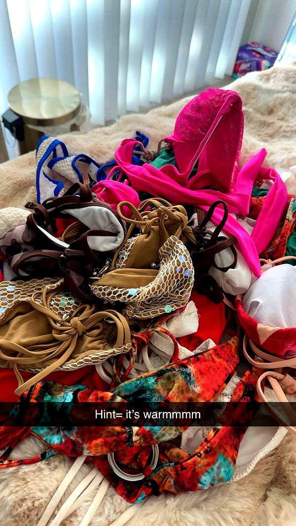 kaylamanouss17 image ~ Altpins