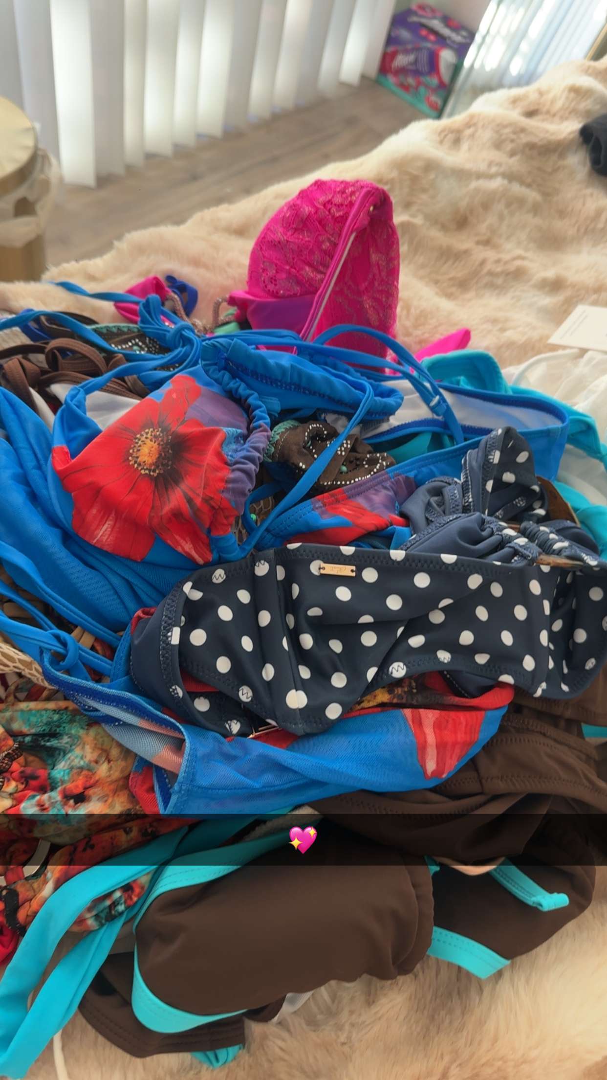 kaylamanouss17 snapchat image archive image