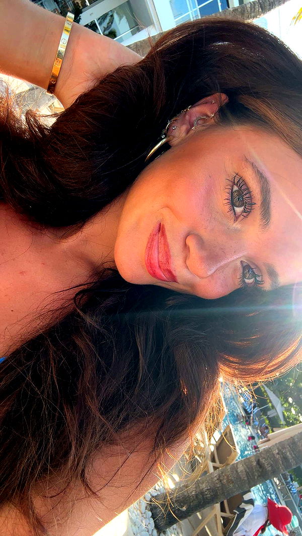 kaylamanouss17 image ~ Altpins