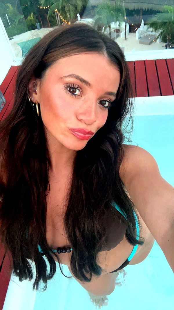 kaylamanouss17 image ~ Altpins