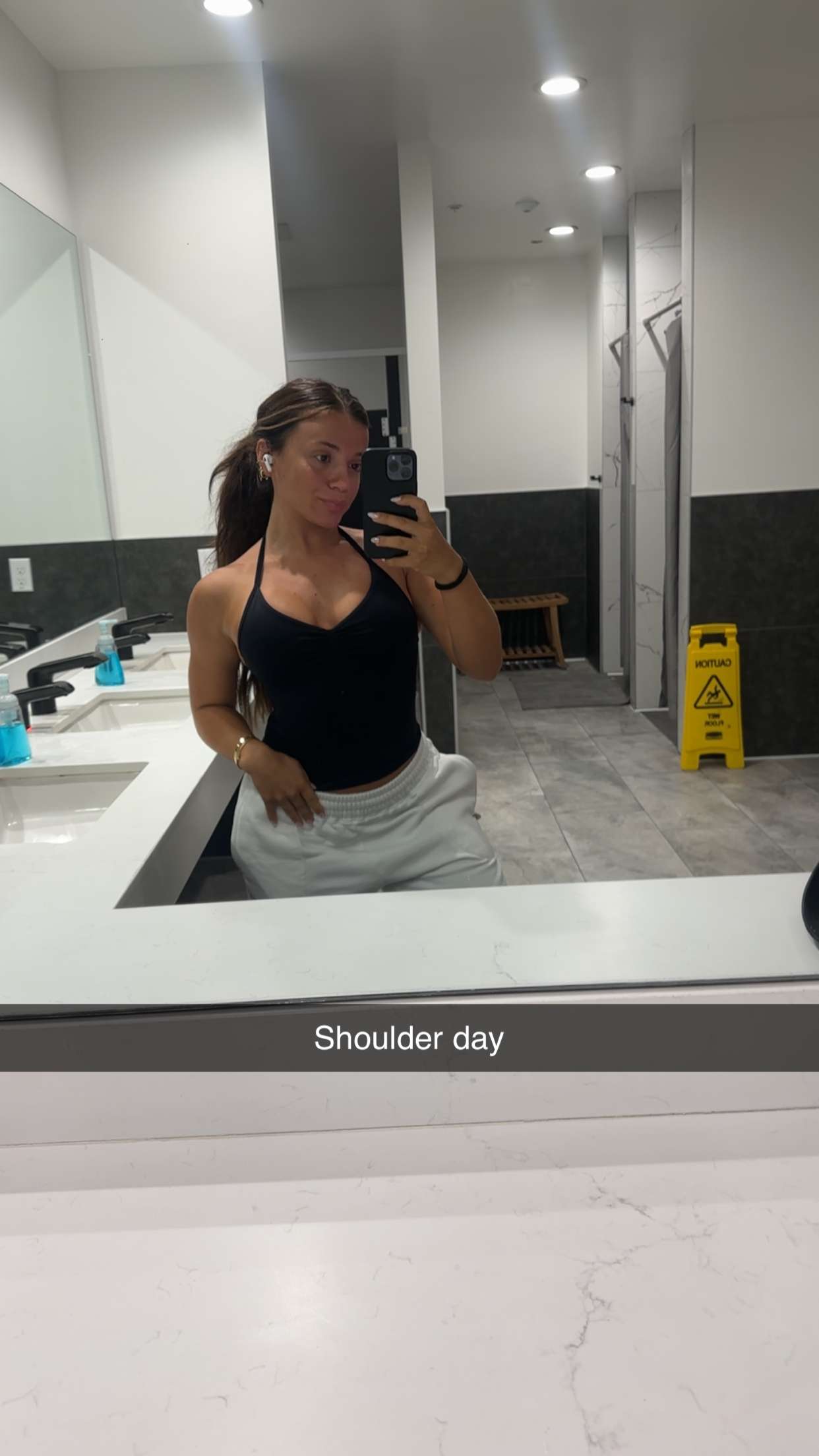 kaylamanouss17 snapchat image archive image