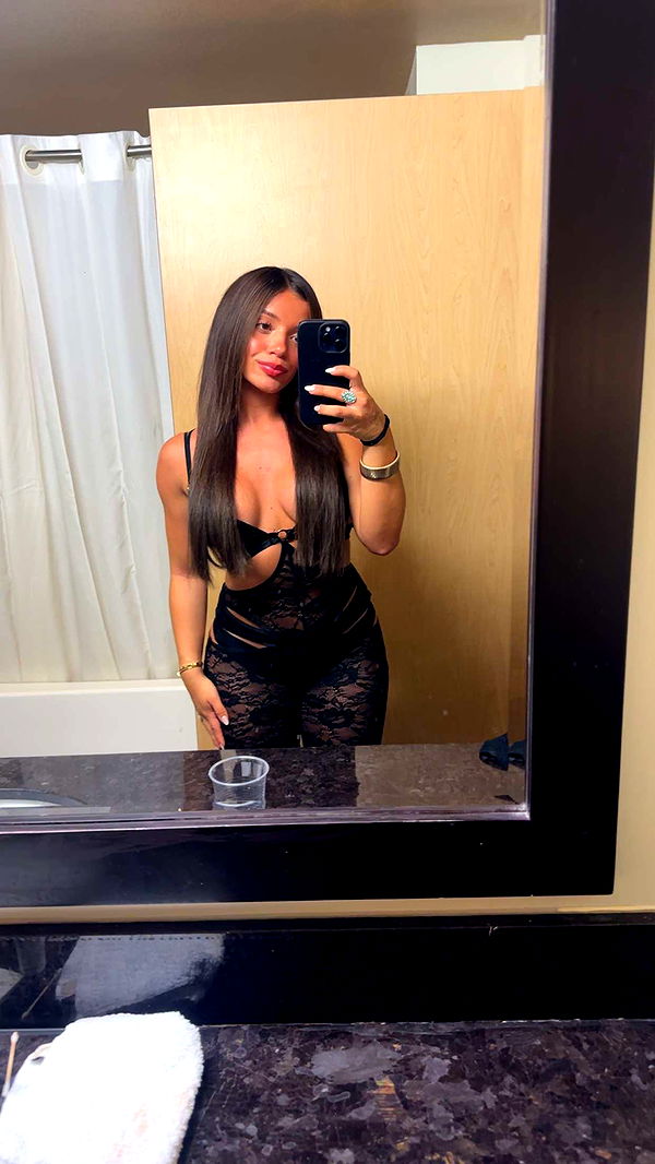 kaylamanouss17 image ~ Altpins