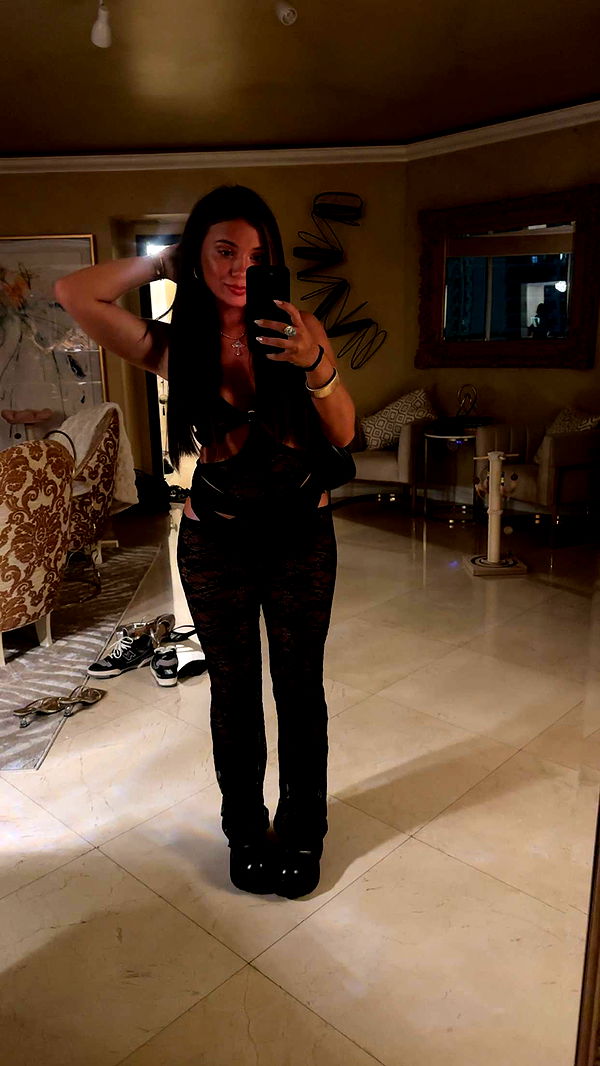 kaylamanouss17 image ~ Altpins