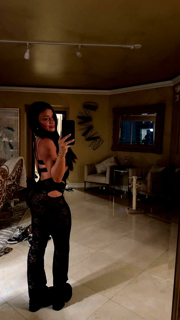 kaylamanouss17 image ~ Altpins