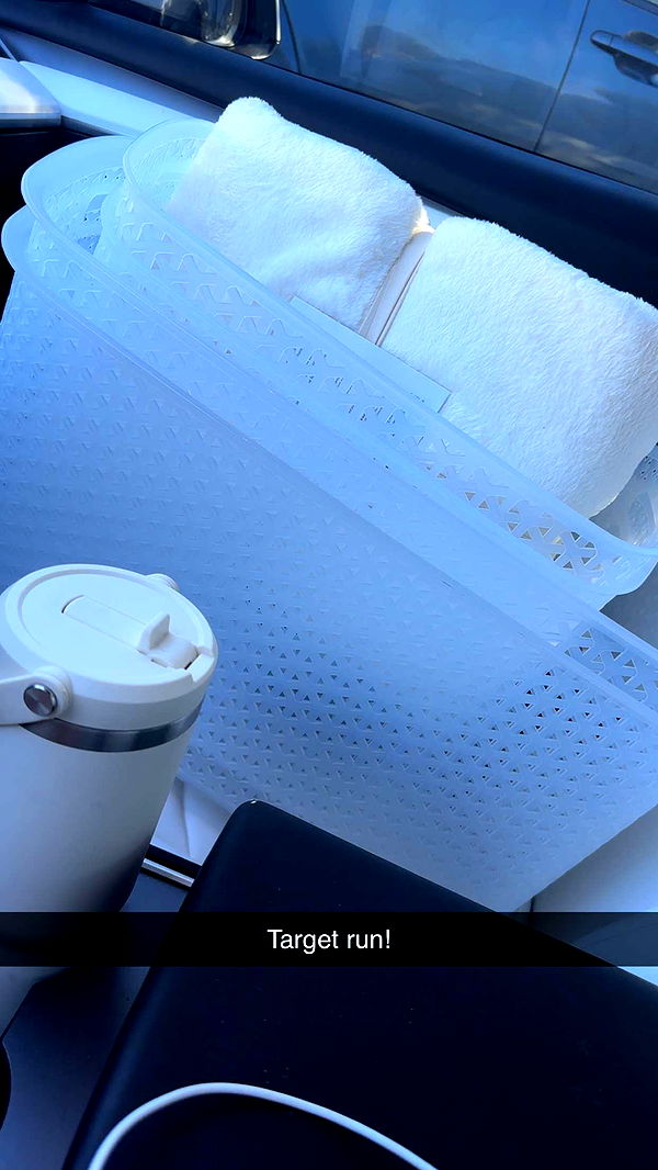 kaylamanouss17 image ~ Altpins