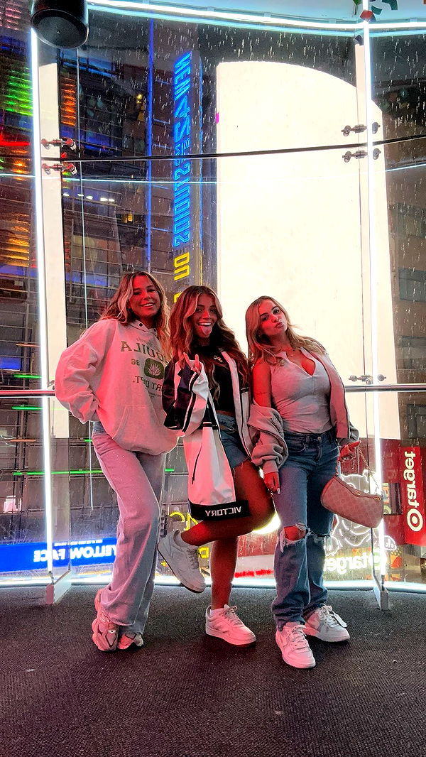 kaylamanouss17 image ~ Altpins