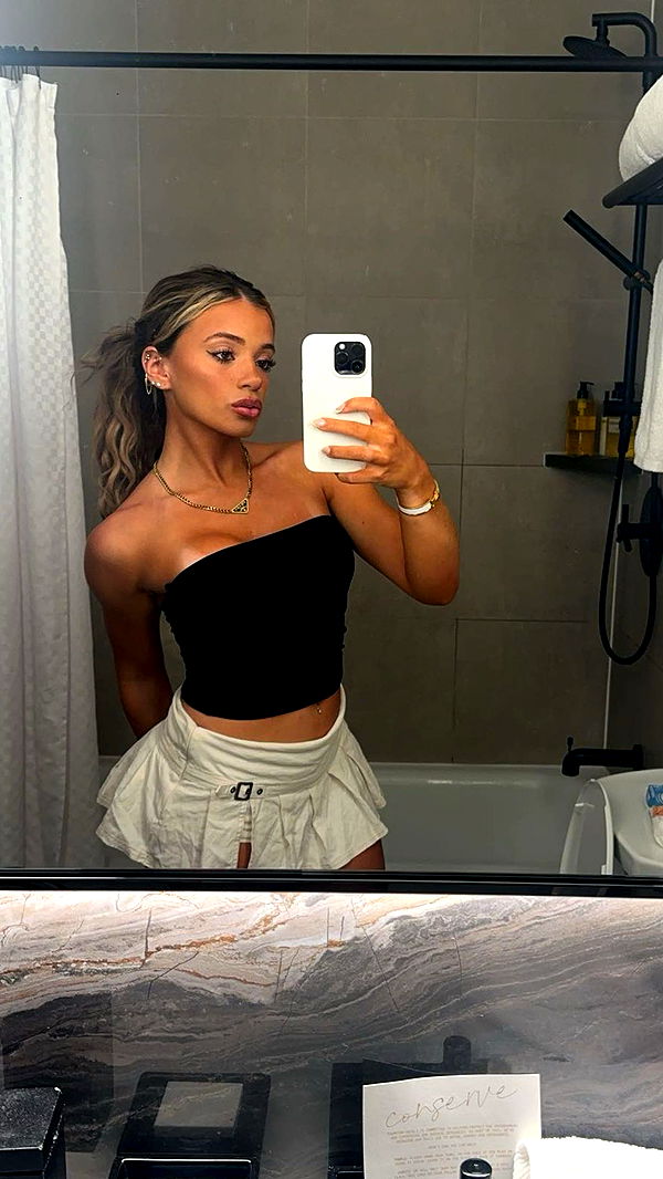 kaylamanouss17 image ~ Altpins