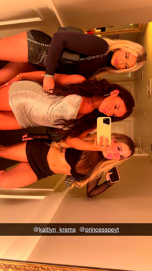 kaylamanouss17 image ~ Altpins