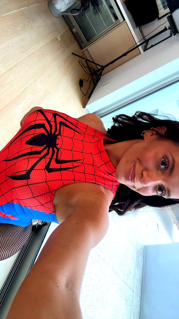 kaylamanouss17 image ~ Altpins