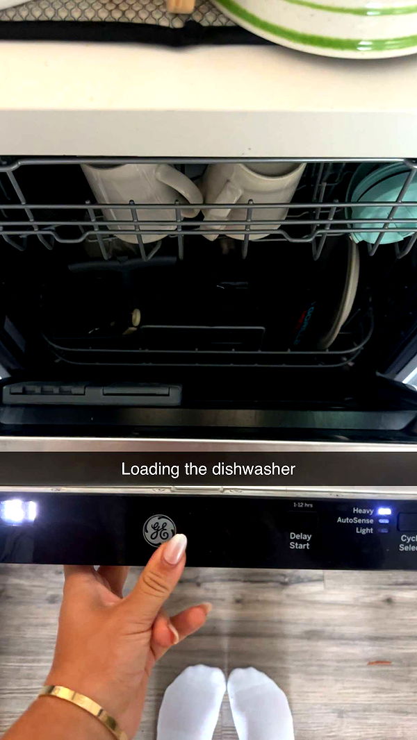 kaylamanouss17 image ~ Altpins