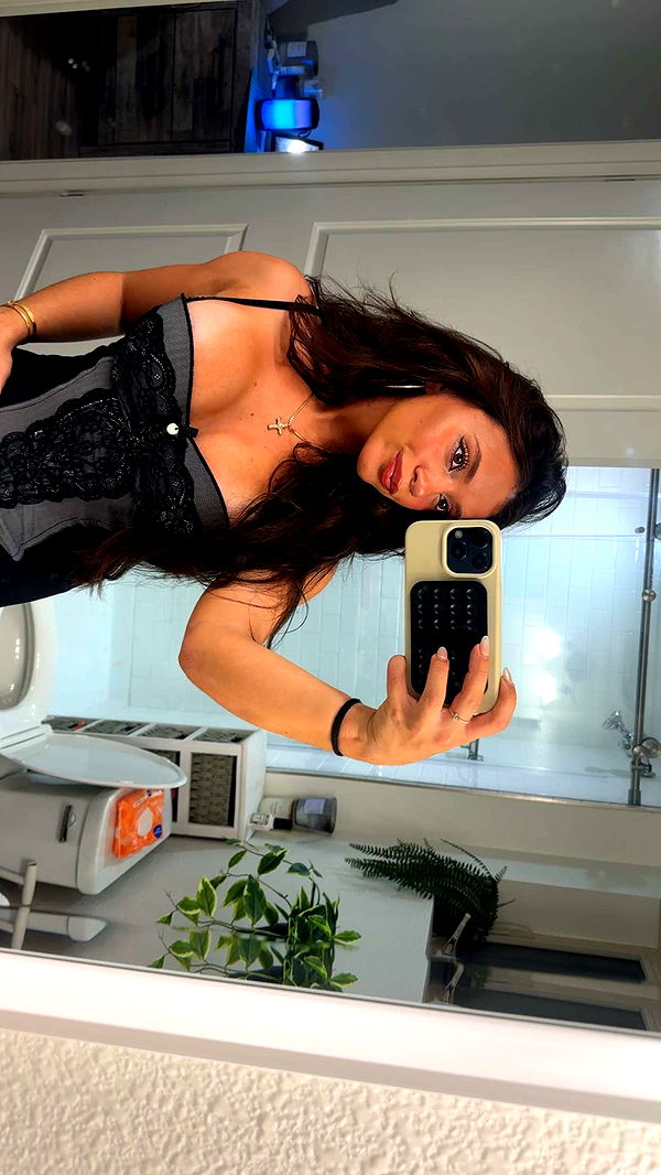 kaylamanouss17 image ~ Altpins