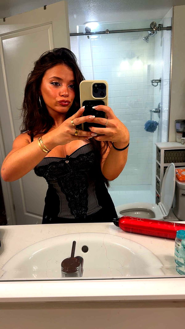 kaylamanouss17 image ~ Altpins