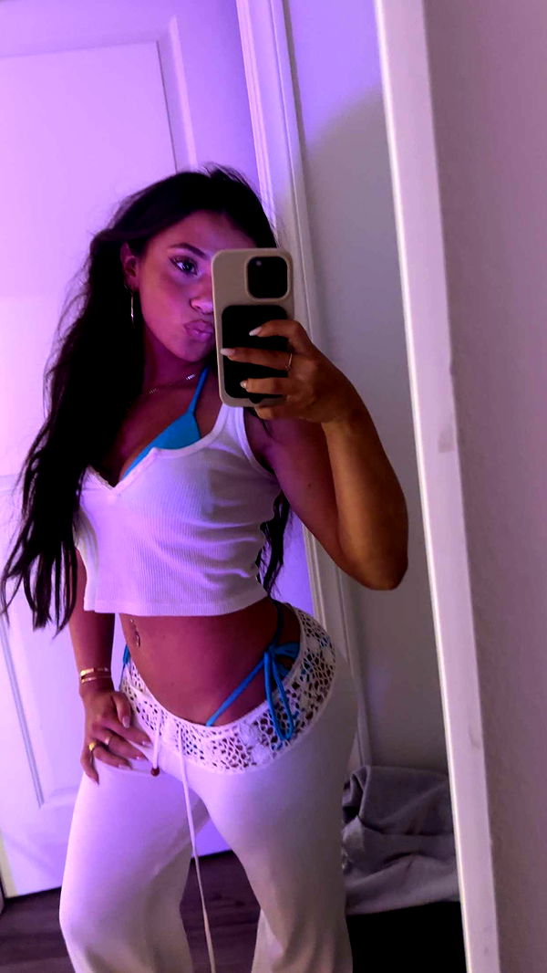 kaylamanouss17 image ~ Altpins