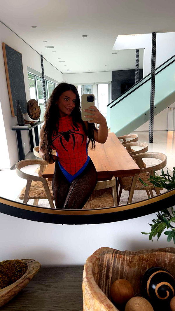 kaylamanouss17 image ~ Altpins