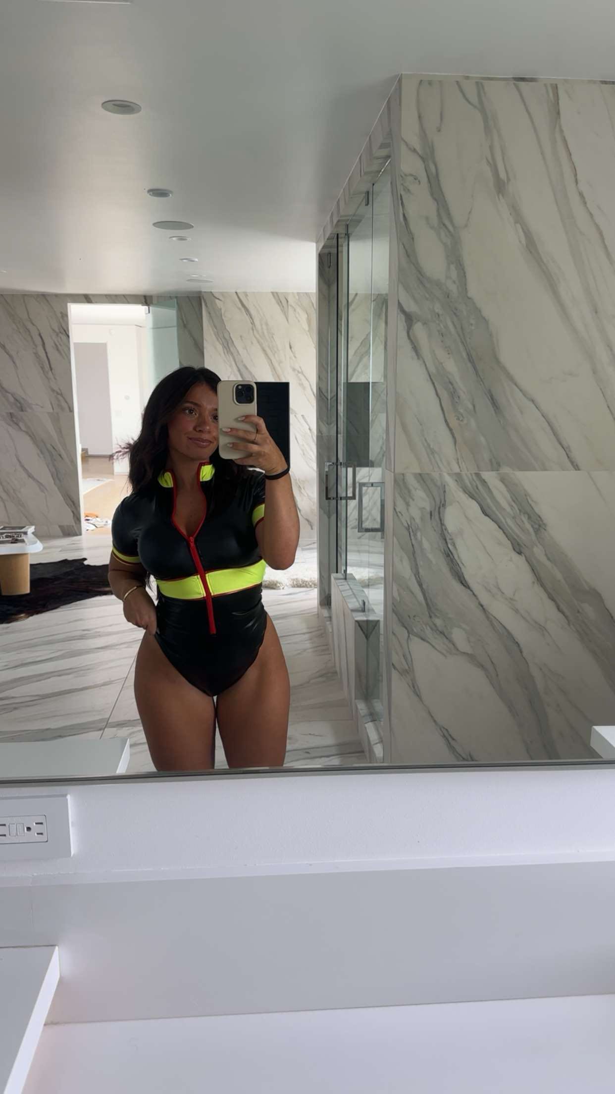 kaylamanouss17 snapchat image archive image