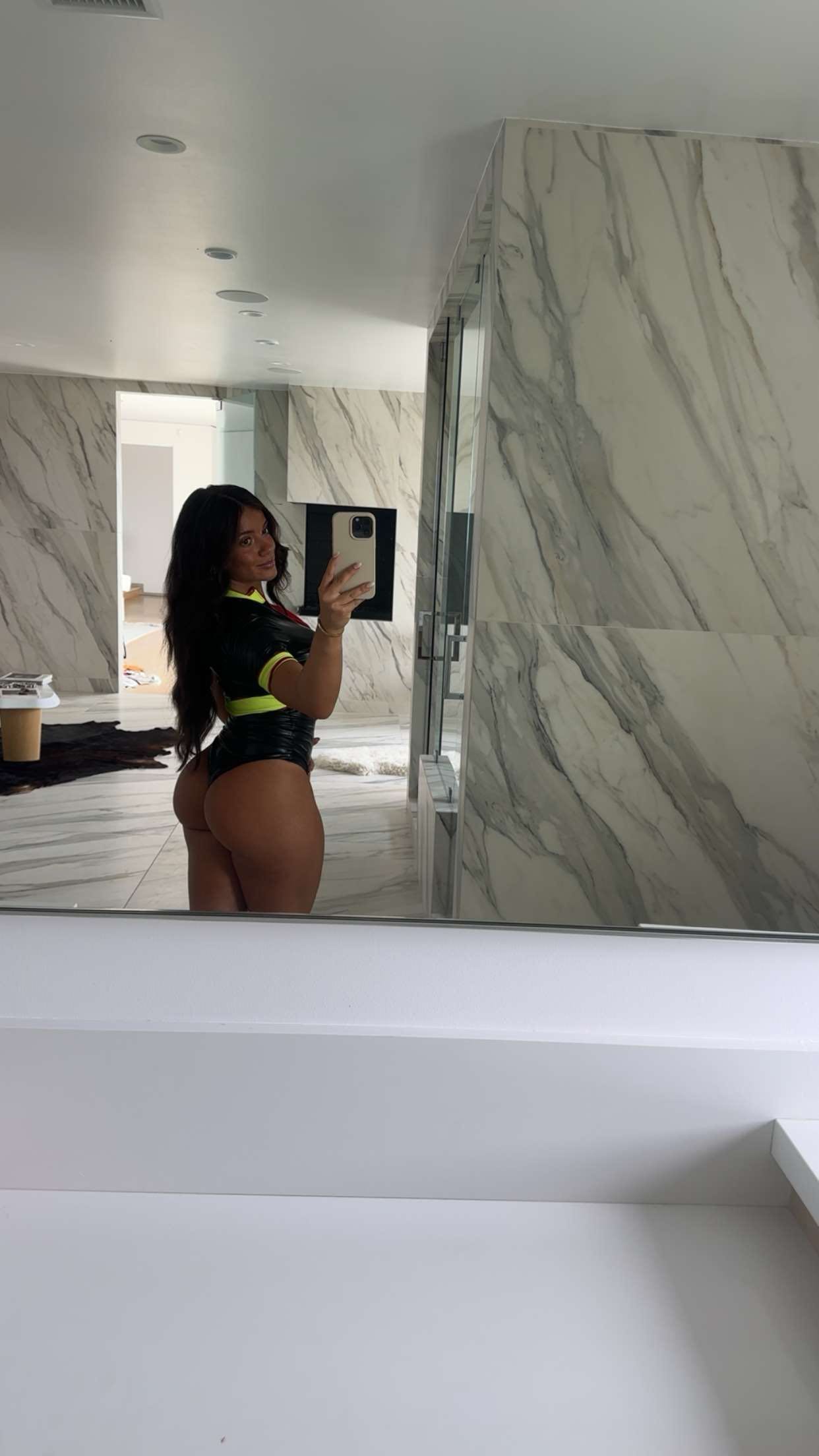 kaylamanouss17 snapchat image archive image