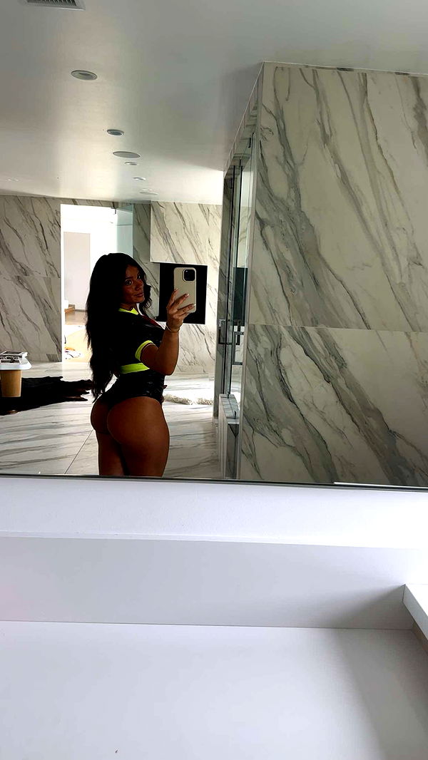 kaylamanouss17 image ~ Altpins