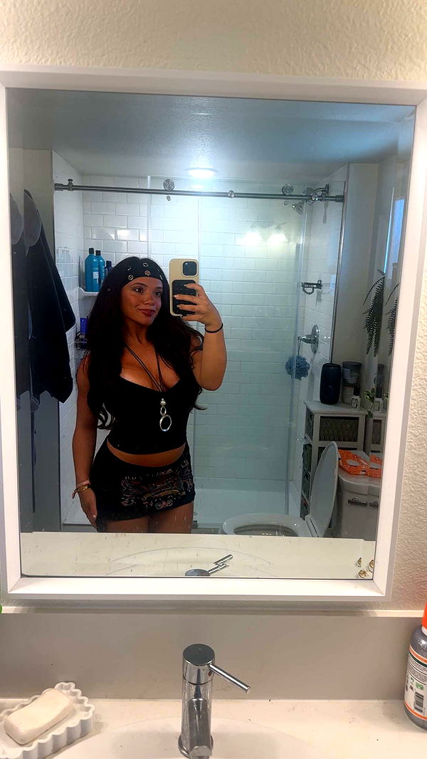 kaylamanouss17 image ~ Altpins