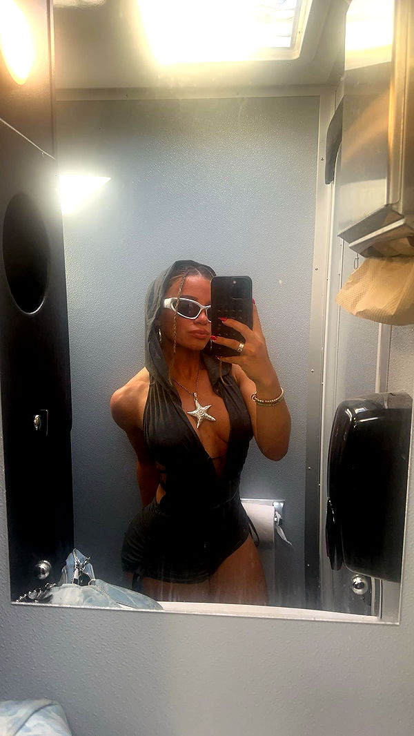 kaylamanouss17 image ~ Altpins