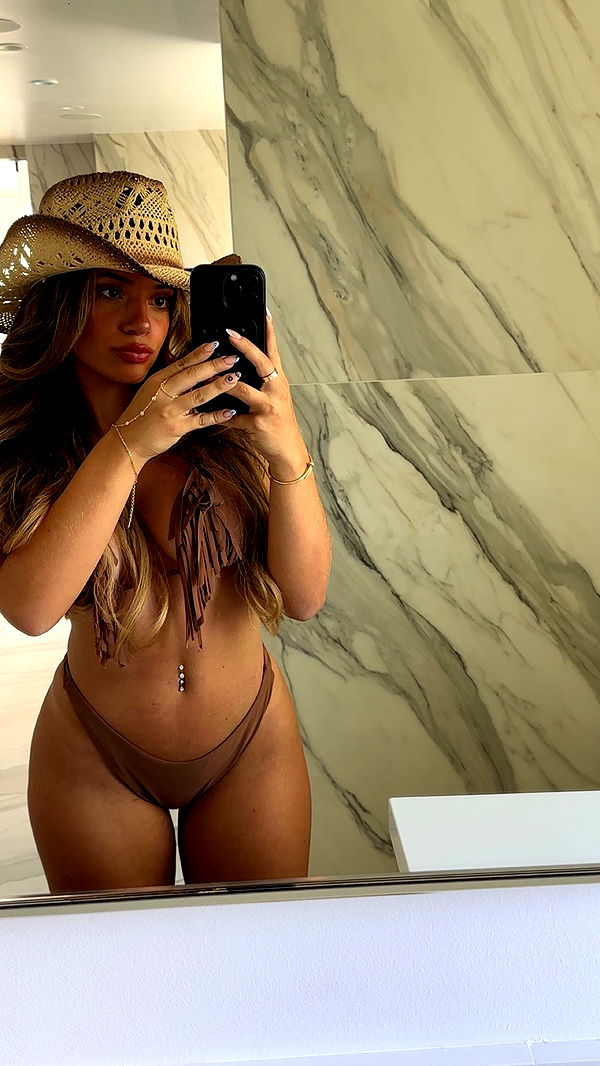 kaylamanouss17 image ~ Altpins