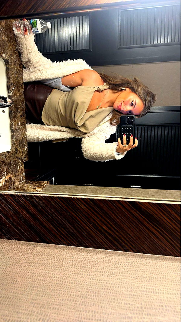 kaylamanouss17 image ~ Altpins