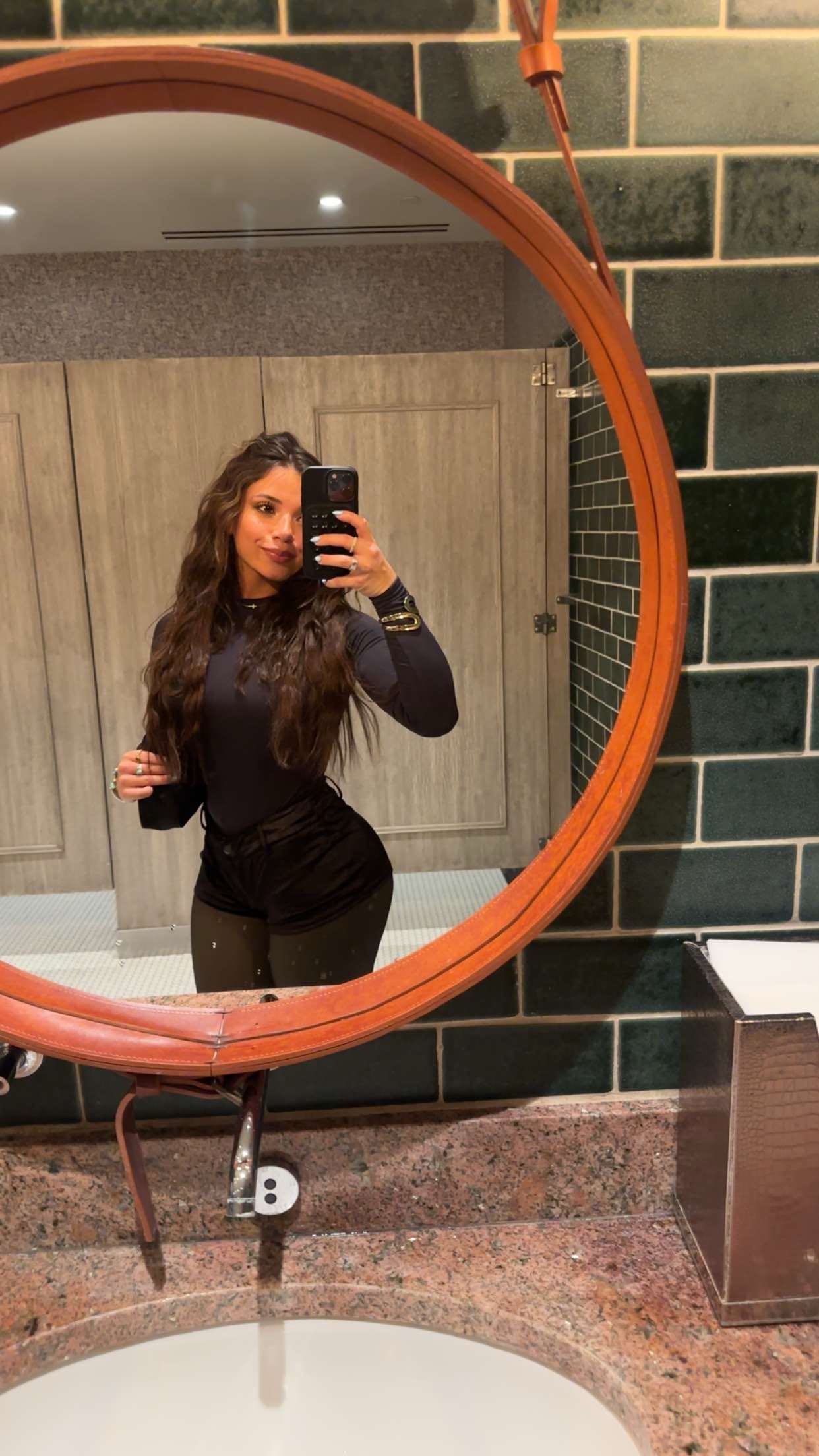 kaylamanouss17 snapchat image archive image