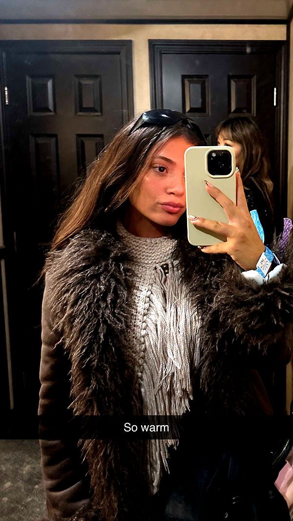 kaylamanouss17 image ~ Altpins