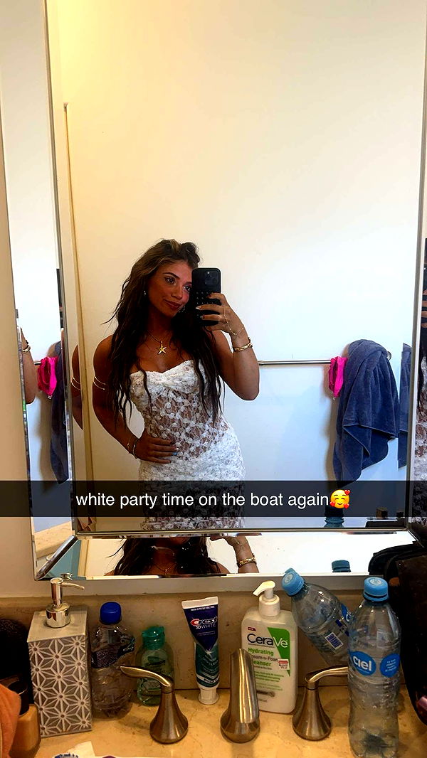 kaylamanouss17 image ~ Altpins