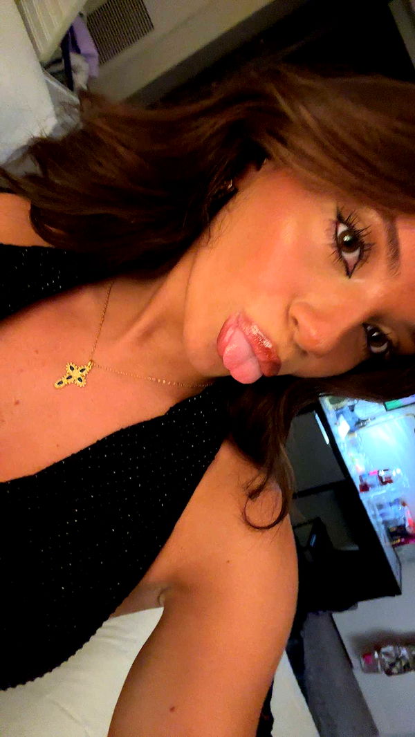 kaylamanouss17 image ~ Altpins