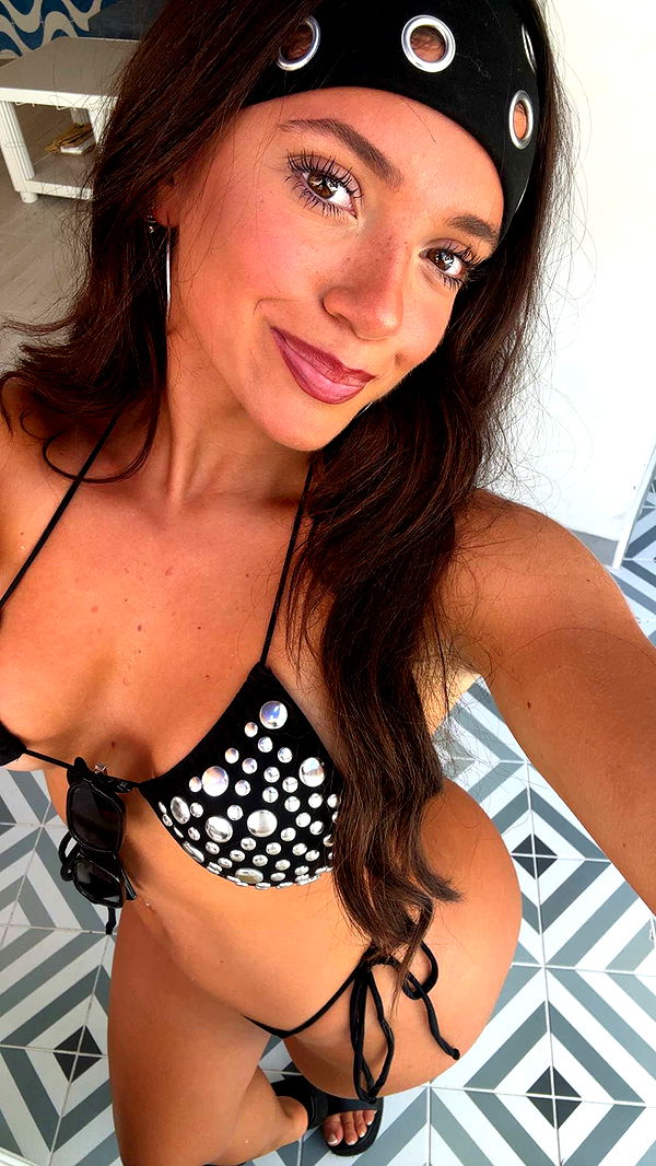 kaylamanouss17 image ~ Altpins