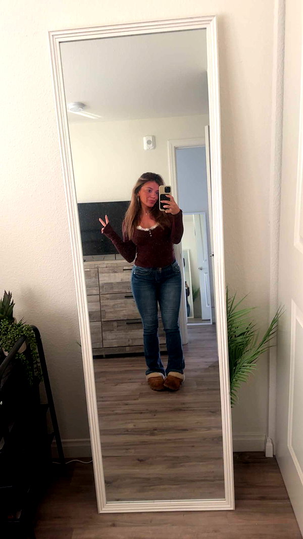 kaylamanouss17 snapchat image archive image