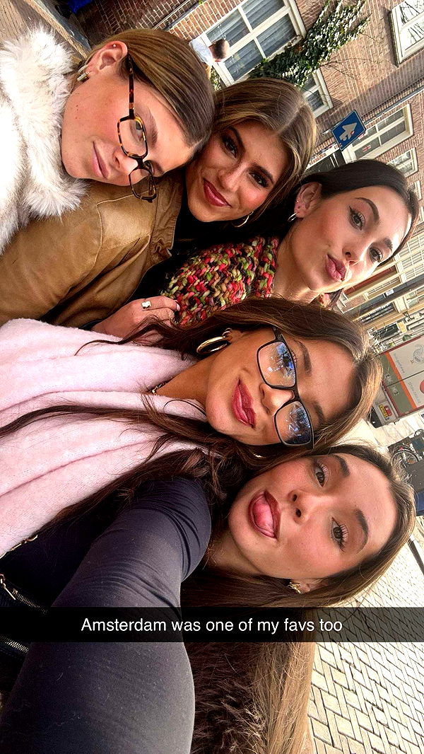 kaylamanouss17 image ~ Altpins