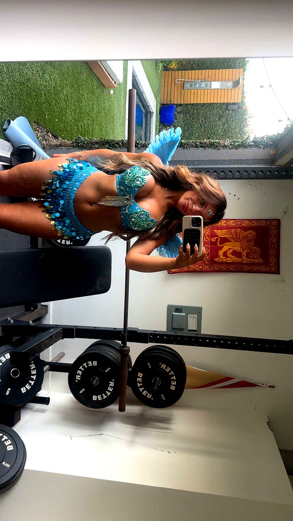 kaylamanouss17 image ~ Altpins