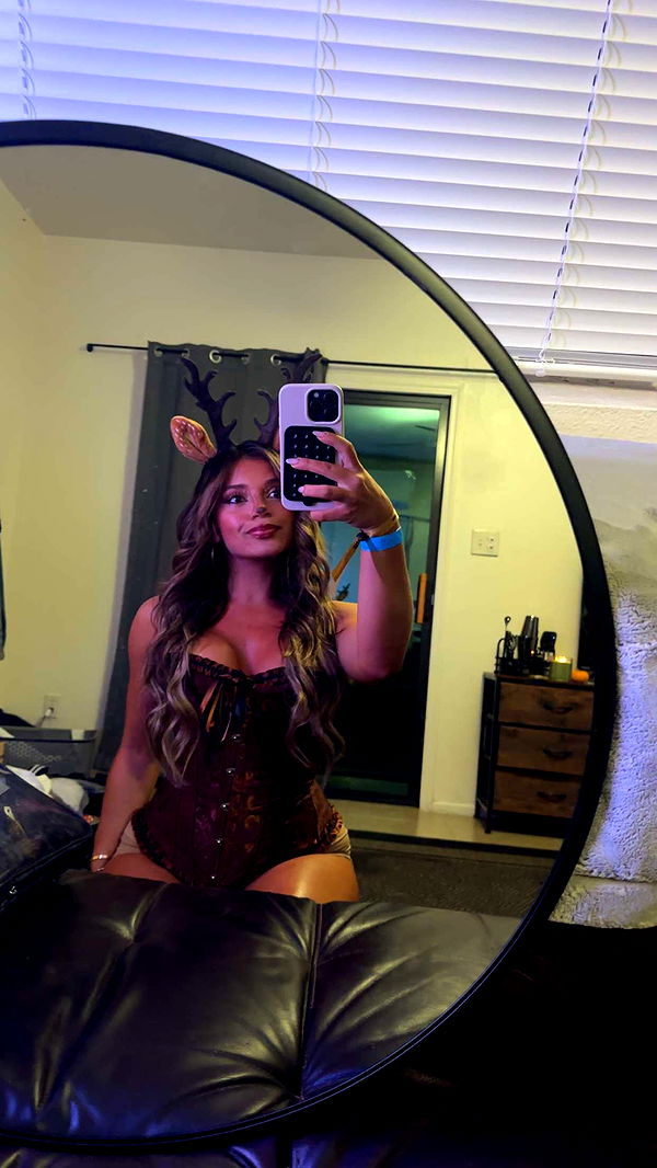 kaylamanouss17 image ~ Altpins