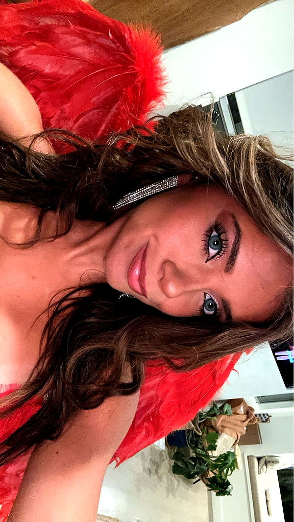 kaylamanouss17 image ~ Altpins