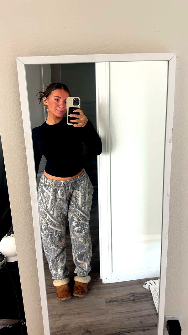 kaylamanouss17 image ~ Altpins