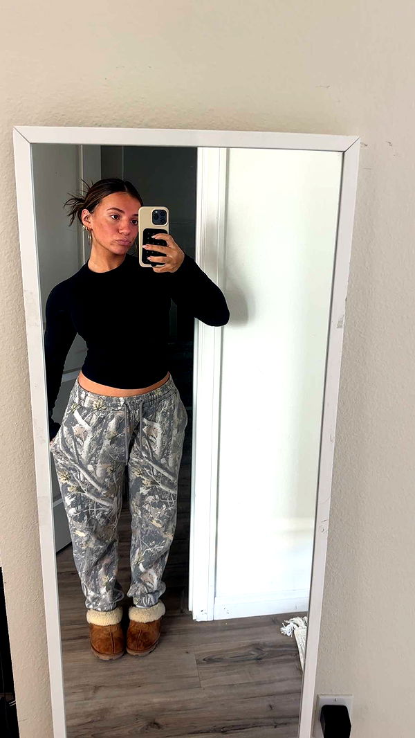 kaylamanouss17 image ~ Altpins