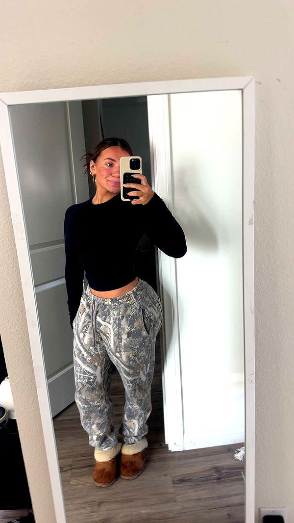 kaylamanouss17 image ~ Altpins